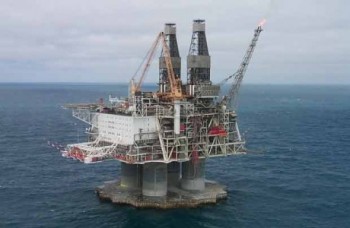 Offshore_drilling_rig